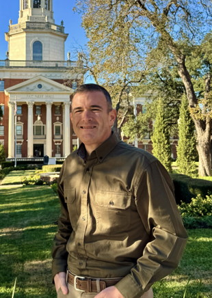 DabneyBaylorHeadshot